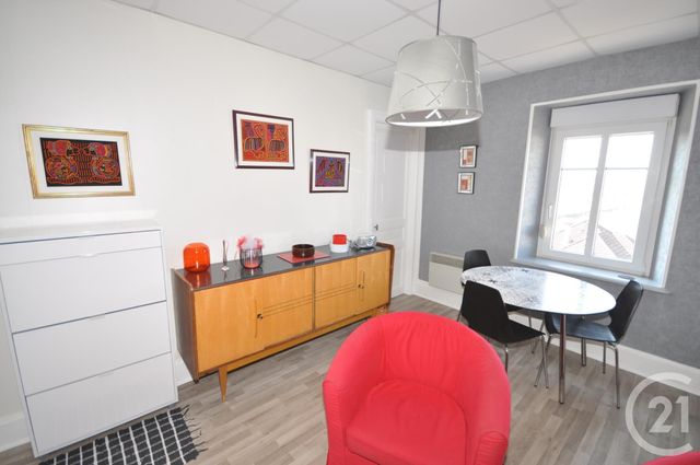 Appartement F3 à louer - 3 pièces - 58.48 m2 - VITTEL - 88 - LORRAINE - Century 21 Les Portes D'Or